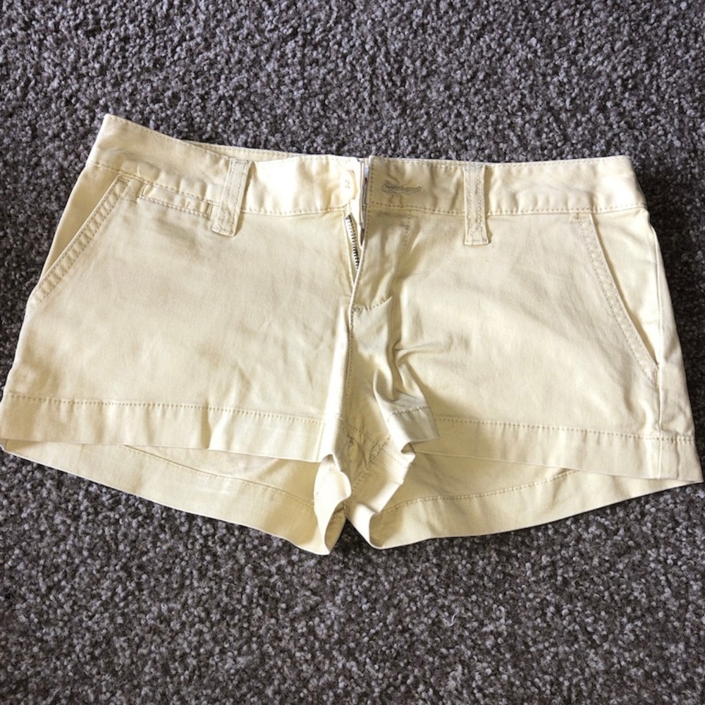 yellow shorts